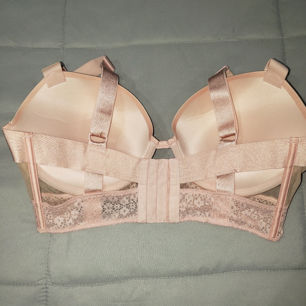 Victoria Secrets Very Sexy Push Up Bra 36-DD NWT - Picture 2 of 5